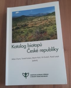 img-554d04368e9eeade223a8fd9896bf741-v