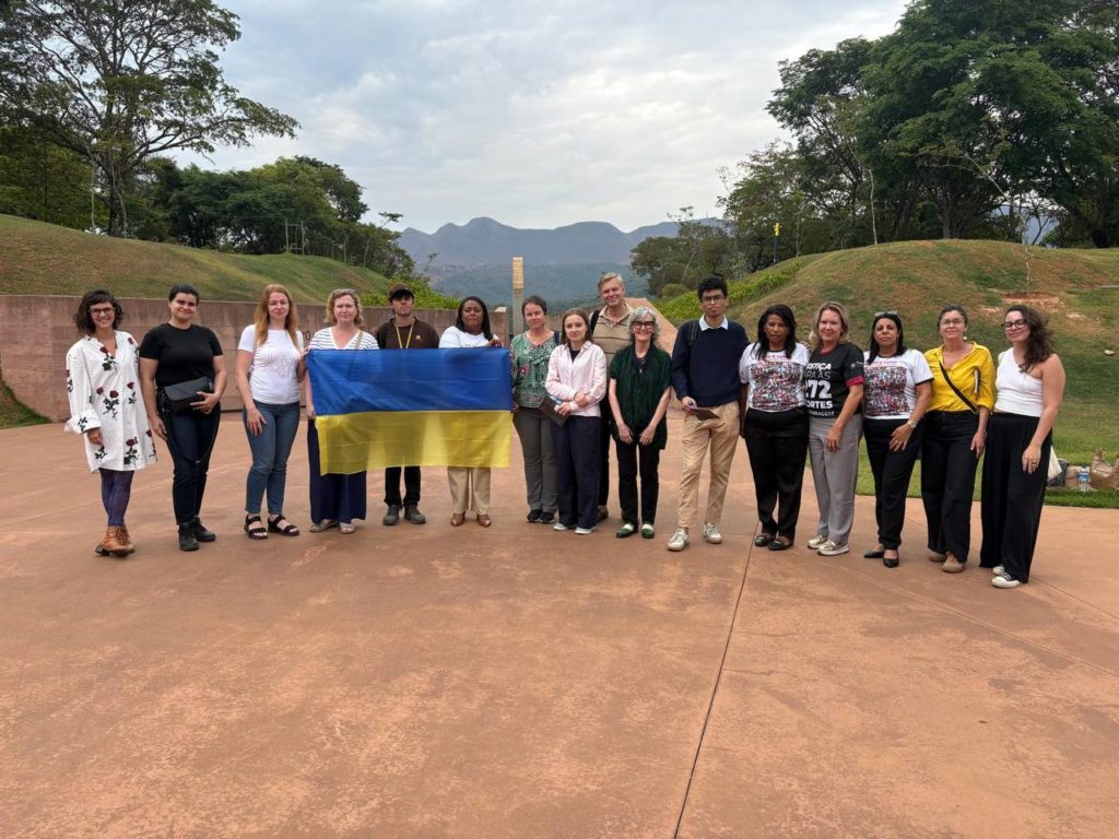 photo_2025-10-16-01-38-17